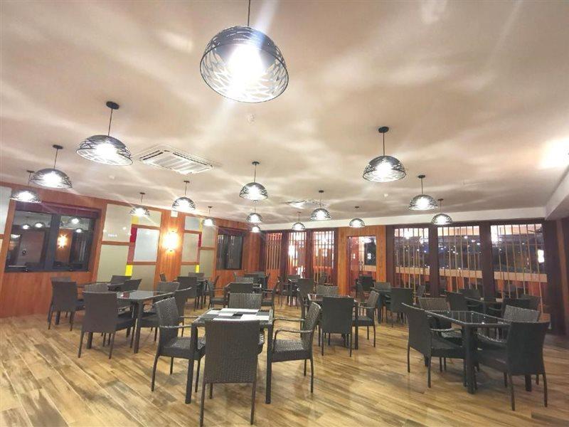 Frame Hotel Джордж Таун Екстериор снимка