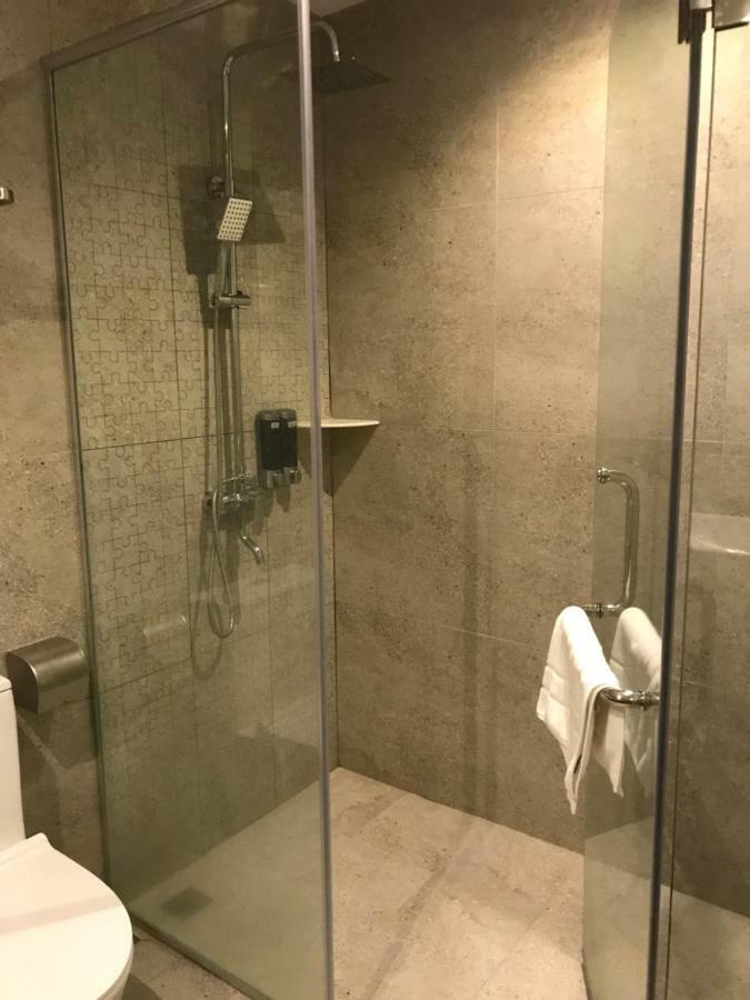 Frame Hotel Джордж Таун Екстериор снимка