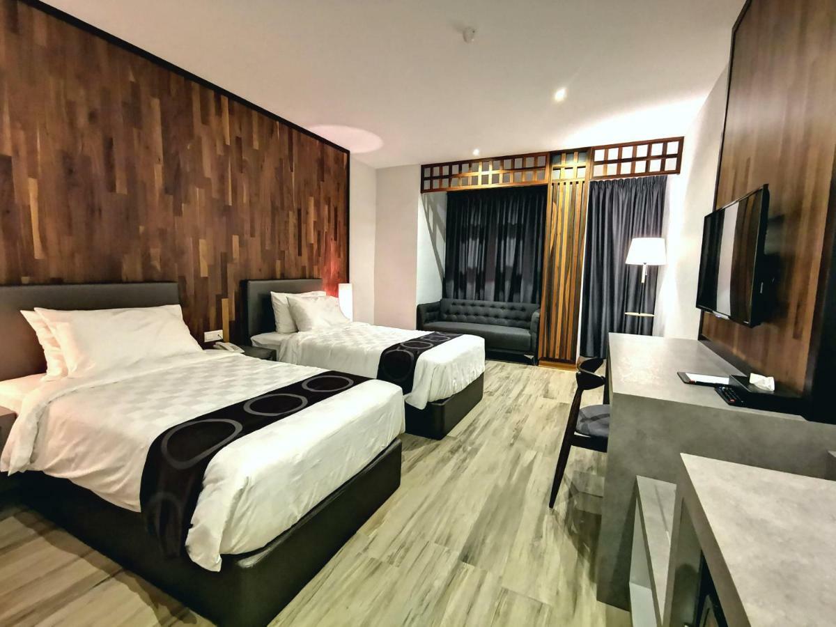 Frame Hotel Джордж Таун Екстериор снимка