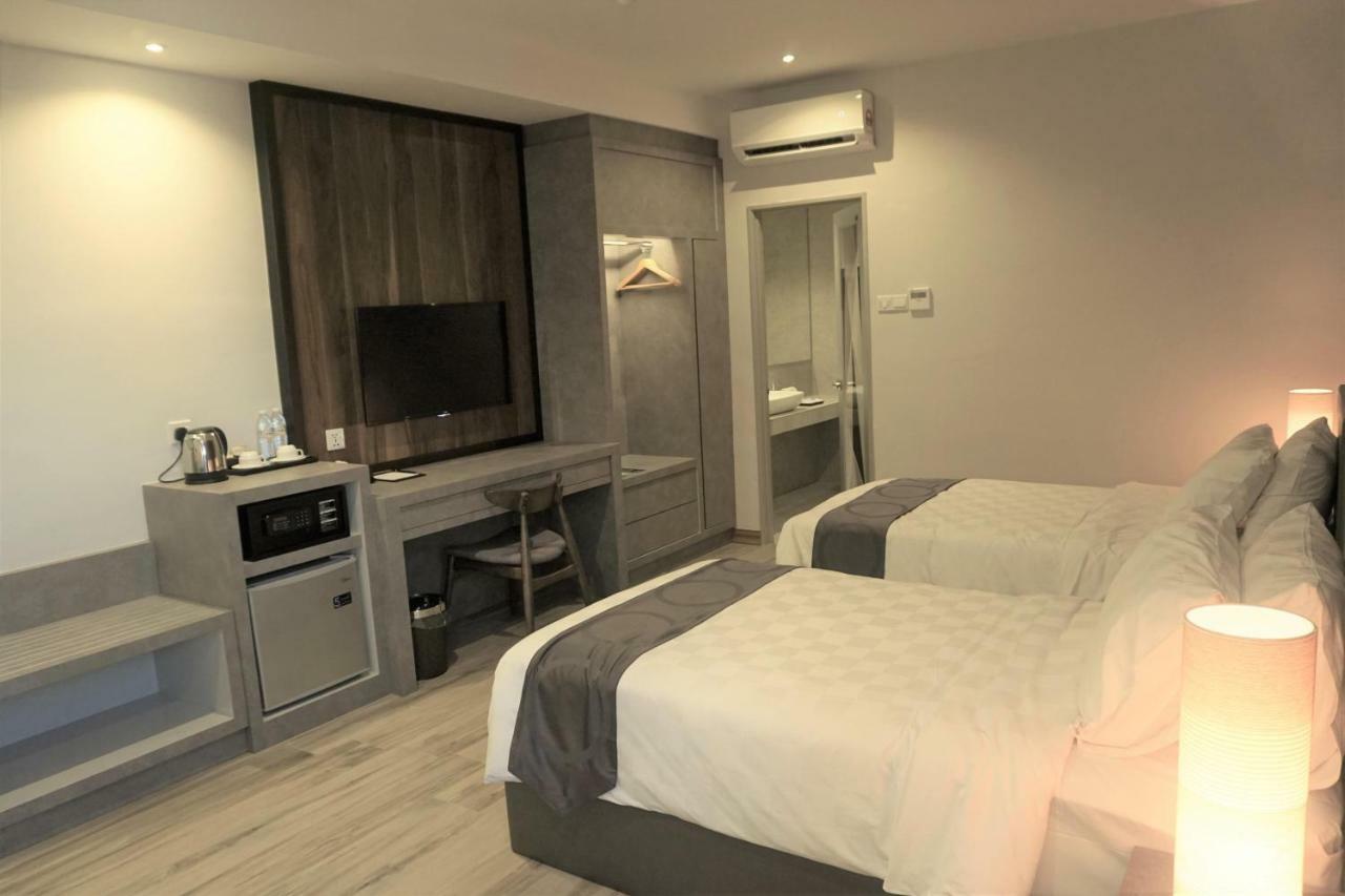 Frame Hotel Джордж Таун Екстериор снимка